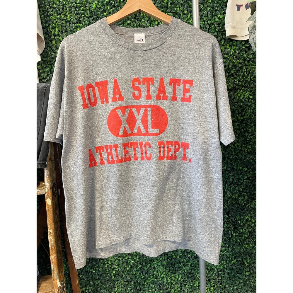 vtg 80s IOWA STATE COLLEGE Tee Medium // university athletic cyclones collegiate